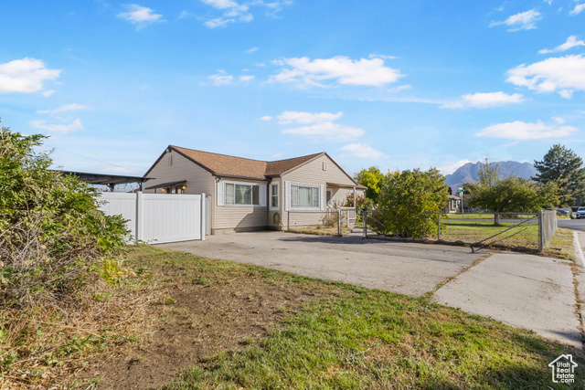 Photo 4 for MLS #2117373 at 56 W 6025 South