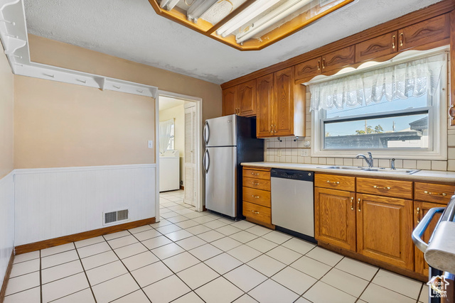 Photo 9 for MLS #2117373 at 56 W 6025 South