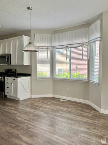 Photo 8 for MLS #2117389 at 7712 N Red Oak Rd