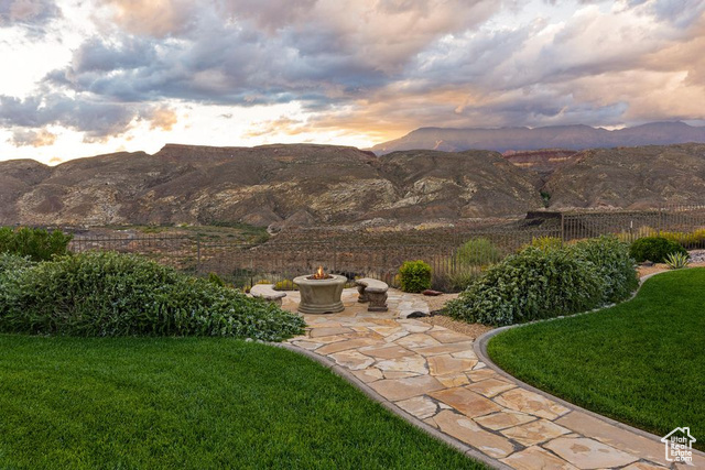 Photo 35 for MLS #2117395 at 2860 W Cliffhanger Dr