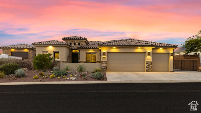 View photos for 2860 W Cliffhanger Dr MLS #2117395 - 2860 W Cliffhanger Dr