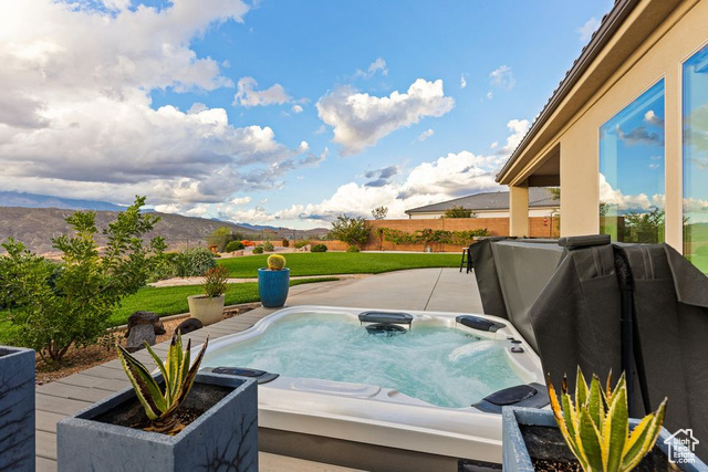 Photo 28 for MLS #2117395 at 2860 W Cliffhanger Dr