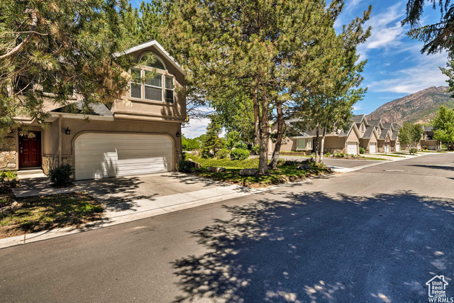 8174 S CLOVER SPRING LN, Salt Lake City UT 84121