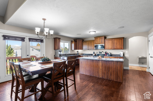 Photo 3 for MLS #2117406 at 786 S 1430 West