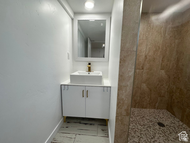 Photo 18 for MLS #2117408 at 931 E 30th St