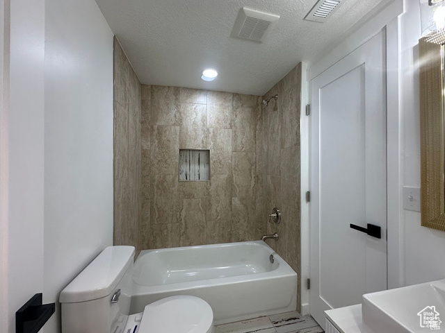 Photo 12 for MLS #2117408 at 931 E 30th St