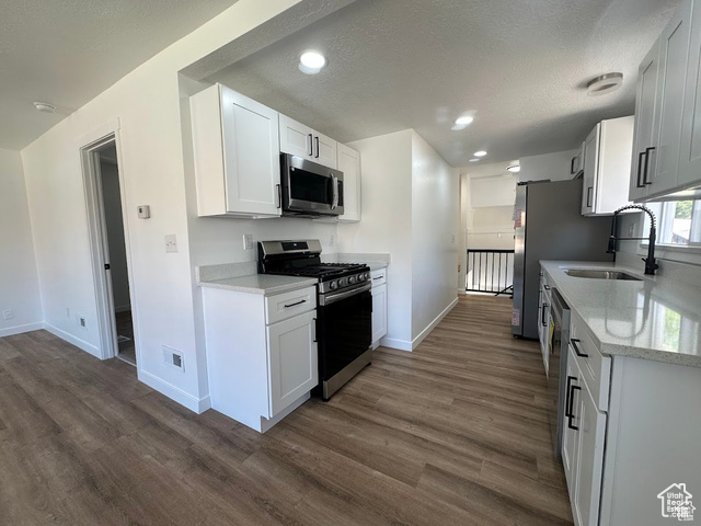 Photo 7 for MLS #2117408 at 931 E 30th St