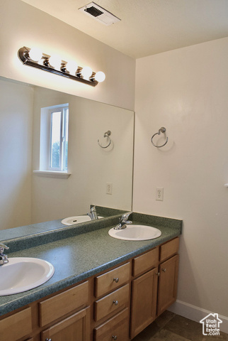 Photo 18 for MLS #2117409 at 469 E Vine St