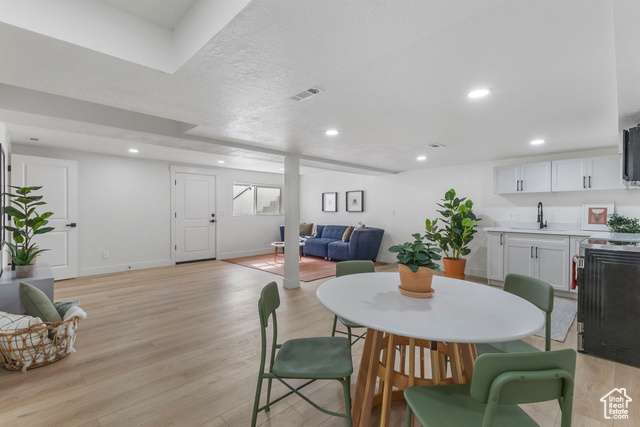 Photo 11 for MLS #2117410 at 863 W Germania Ave