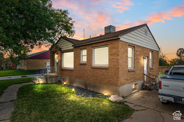 2096 W 3950 S, Roy UT 84067