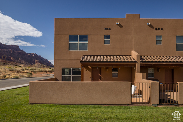 Photo 2 for MLS #2117422 at 3853 S Red Valley Cir #17-A4