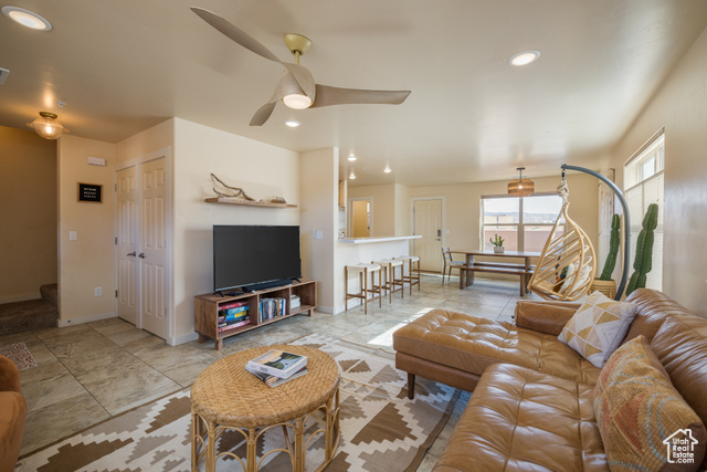 Photo 6 for MLS #2117422 at 3853 S Red Valley Cir #17-A4