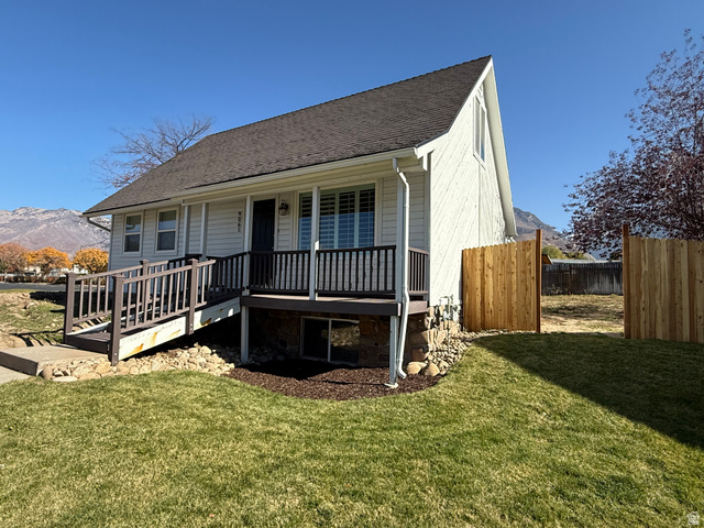 9061 S NEWCASTLE CIR, Sandy UT 84093