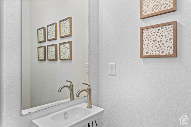 Photo 15 for MLS #2117430 at 104 N Riverside Dr #113