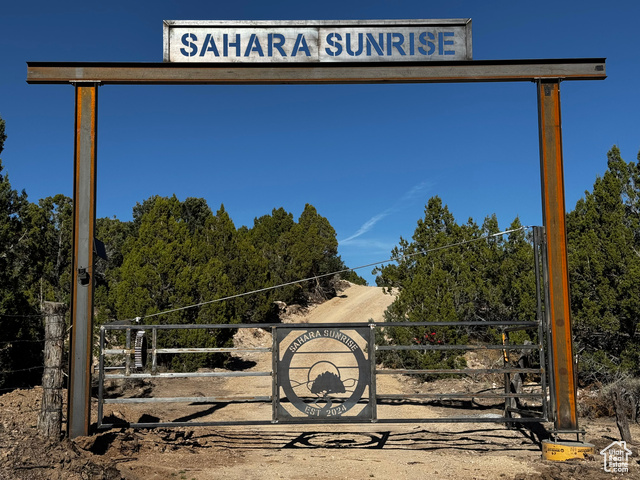 8902 W SUNRISE DR, Eureka UT 84628