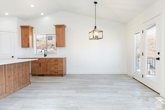 Photo 16 for MLS #2117434 at 1040 N Broad Rd