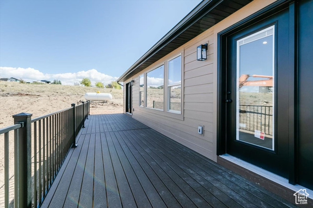 Photo 22 for MLS #2117434 at 1040 N Broad Rd