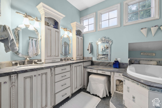 Photo 39 for MLS #2117437 at 2415 E Karren St