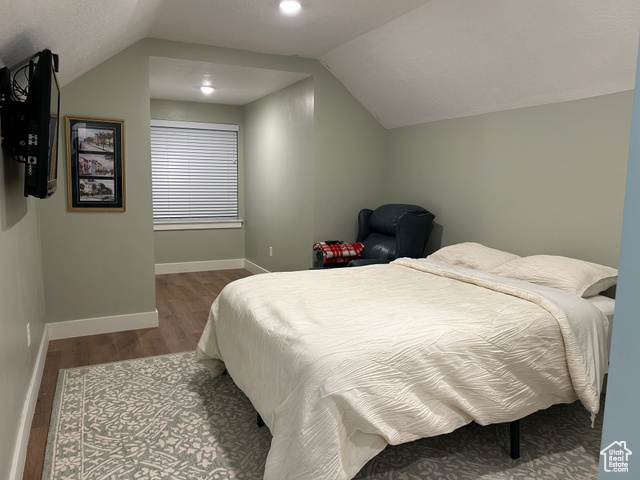 Photo 17 for MLS #2117452 at 516 E 3525 North