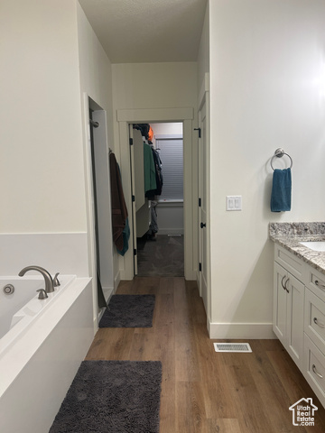 Photo 13 for MLS #2117452 at 516 E 3525 North