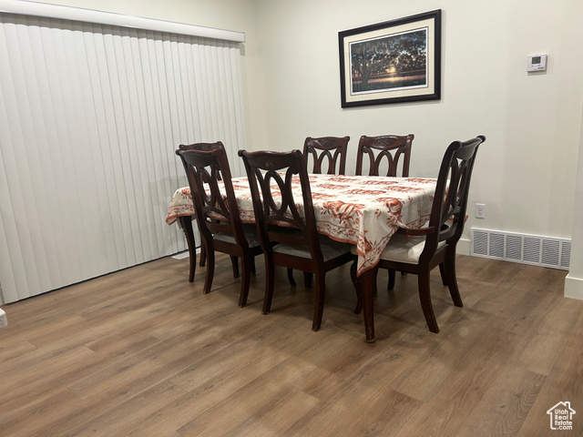 Photo 9 for MLS #2117452 at 516 E 3525 North