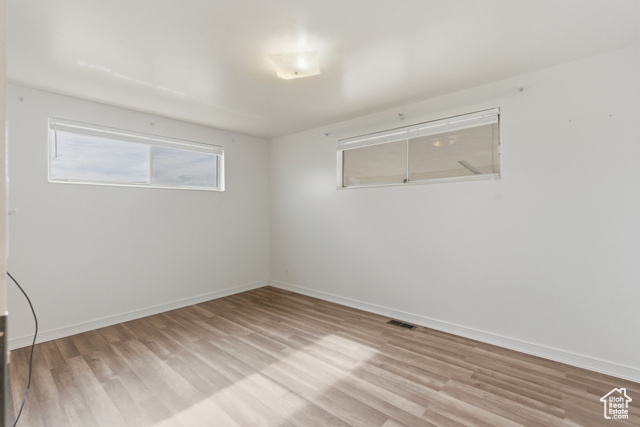 Photo 17 for MLS #2117454 at 1156 E Serpentine Way