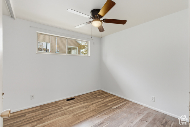 Photo 14 for MLS #2117454 at 1156 E Serpentine Way
