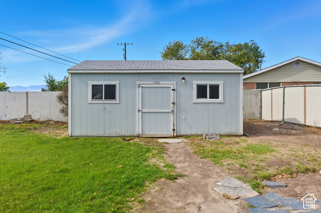 Photo 24 for MLS #2117454 at 1156 E Serpentine Way