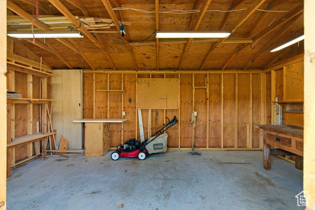 Photo 22 for MLS #2117454 at 1156 E Serpentine Way