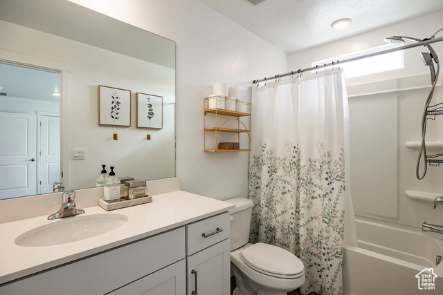 Photo 8 for MLS #2117456 at 1046 E Jack Dr