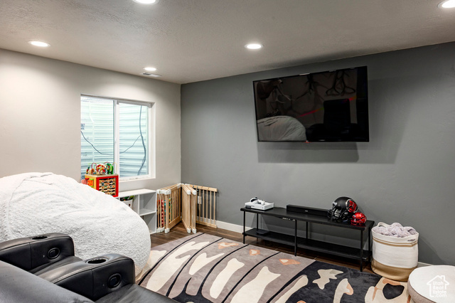 Photo 20 for MLS #2117456 at 1046 E Jack Dr