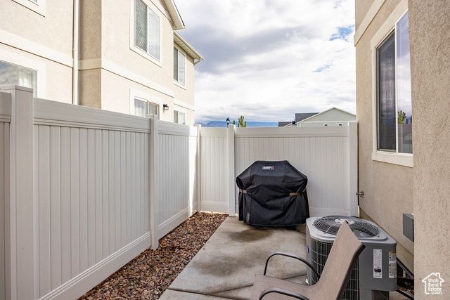 Photo 25 for MLS #2117456 at 1046 E Jack Dr