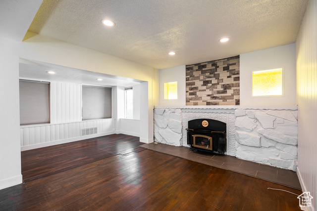 Photo 2 for MLS #2117464 at 1051 S Denver St