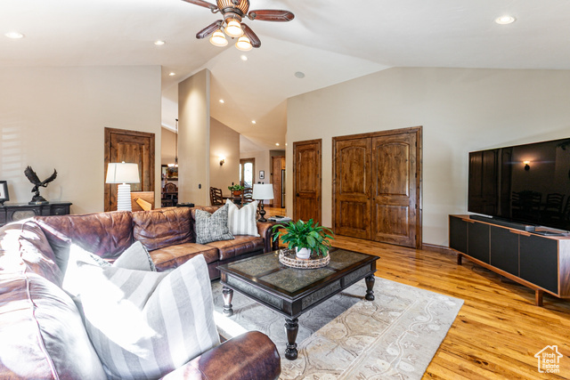 Photo 20 for MLS #2117466 at 3357 E Glacier Ln