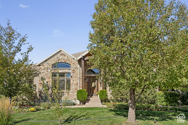 Photo 3 for MLS #2117466 at 3357 E Glacier Ln