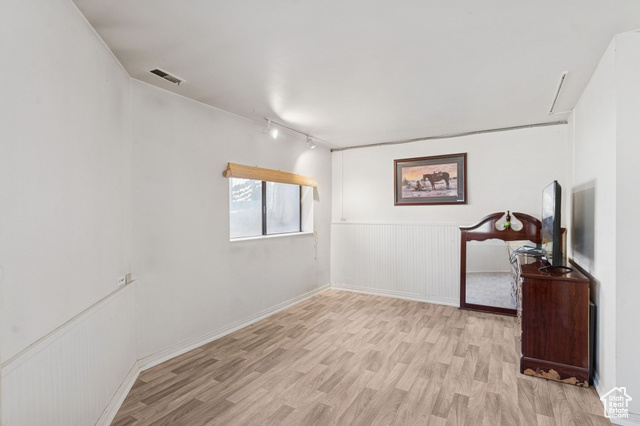 Photo 18 for MLS #2117469 at 2125 Monitor Dr #3