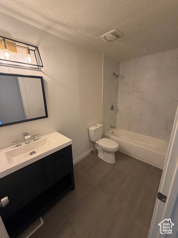 Photo 19 for MLS #2117476 at 2016 W Hewwood Cir