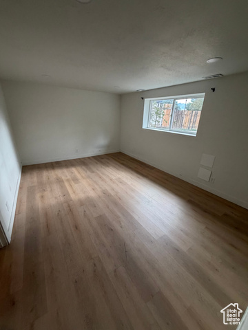 Photo 16 for MLS #2117476 at 2016 W Hewwood Cir