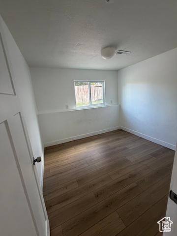 Photo 18 for MLS #2117476 at 2016 W Hewwood Cir