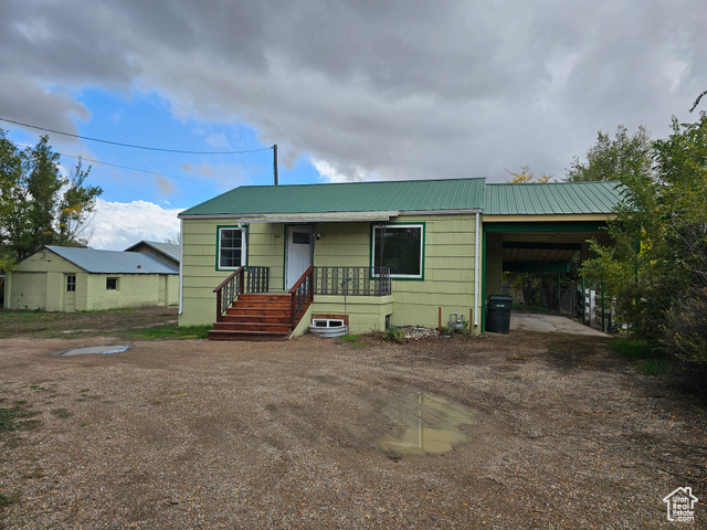 496 E MAIN ST, Wellington UT 84542