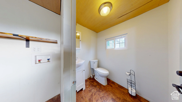Photo 21 for MLS #2117479 at 496 E Main St