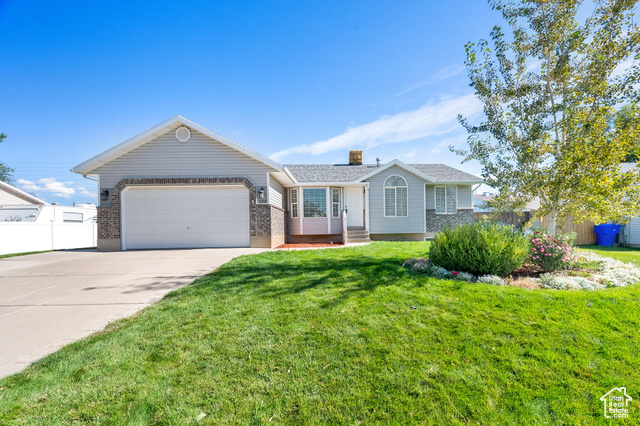 Photo 2 for MLS #2117487 at 135 S 1525 West