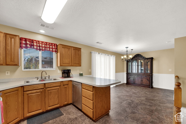 Photo 7 for MLS #2117487 at 135 S 1525 West