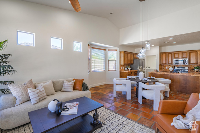 Photo 20 for MLS #2117491 at 1007 N Mountainside Ave