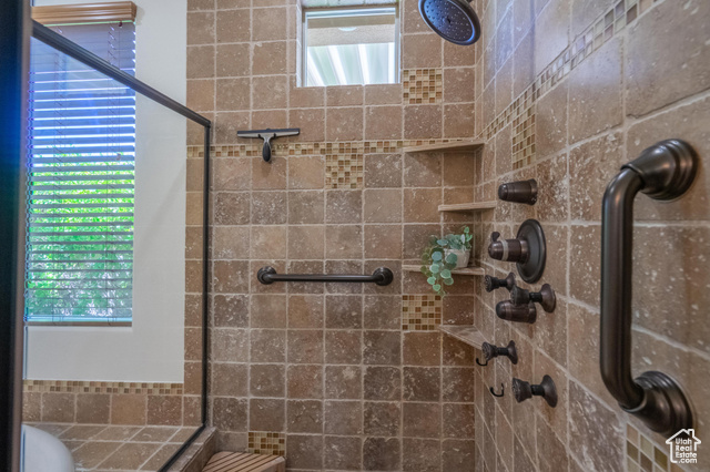 Photo 35 for MLS #2117491 at 1007 N Mountainside Ave