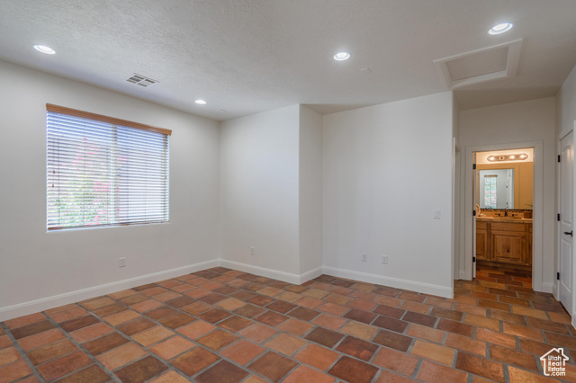 Photo 42 for MLS #2117491 at 1007 N Mountainside Ave
