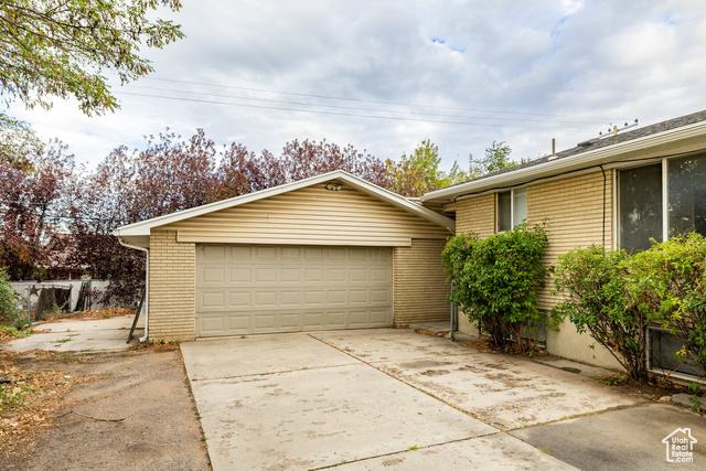 Photo 27 for MLS #2117499 at 5643 S 2200 West
