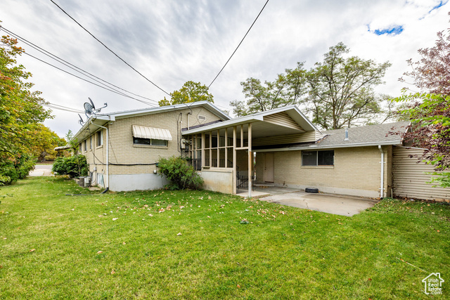 Photo 3 for MLS #2117499 at 5643 S 2200 West