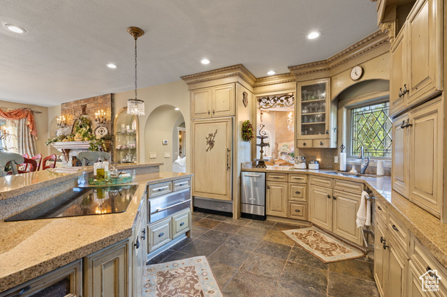 Photo 30 for MLS #2117501 at 2238 E Cottonwood Cove Ln
