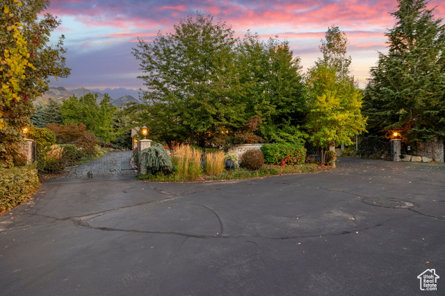 Photo 110 for MLS #2117501 at 2238 E Cottonwood Cove Ln